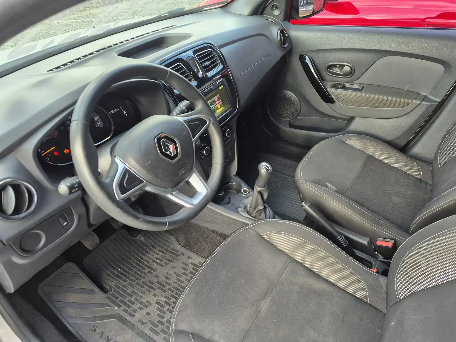 galeria SANDERO