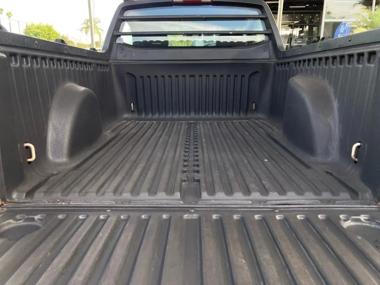 galeria Saveiro Robust 1.6 Total Flex 16V