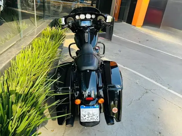 Harley Davidson Street Glide SPECIAL FLHXS
