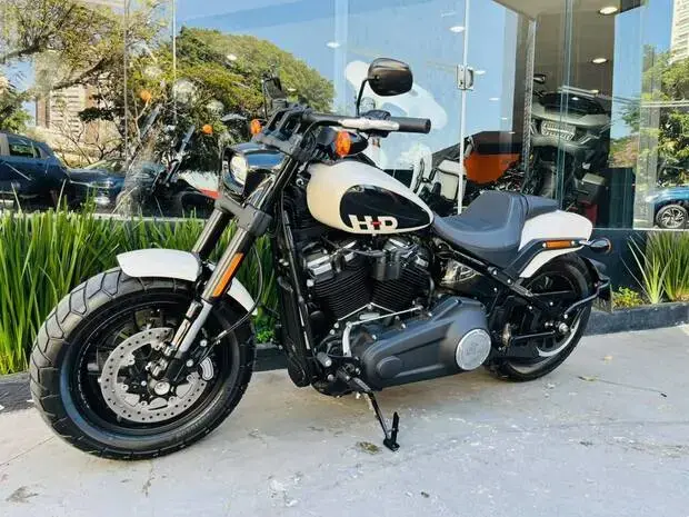Harley Davidson FAT BOB FXFBS FAT BOB 114