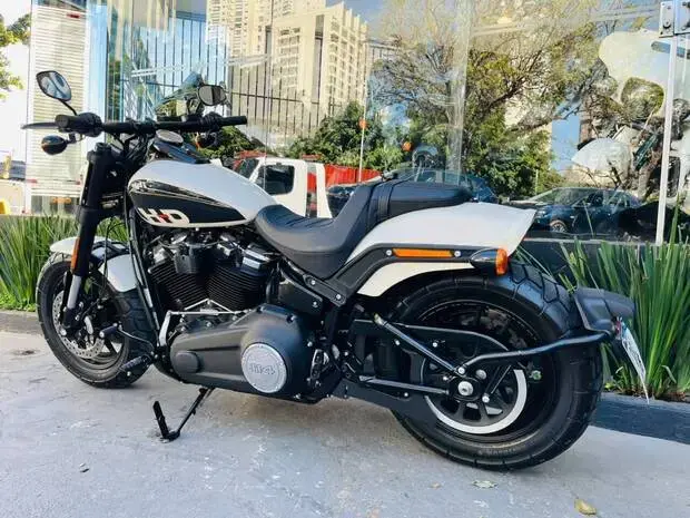 Harley Davidson FAT BOB FXFBS FAT BOB 114