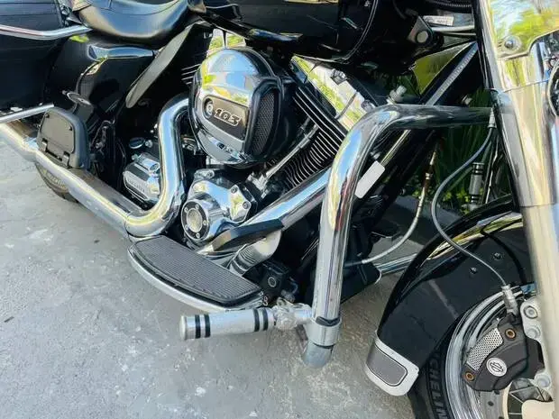 Harley Davidson Touring Road King Classic