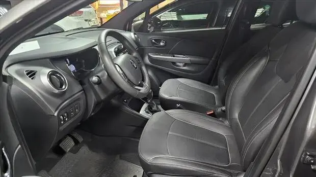 Renault CAPTUR 1.6 16V SCE FLEX BOSE X-TRONIC