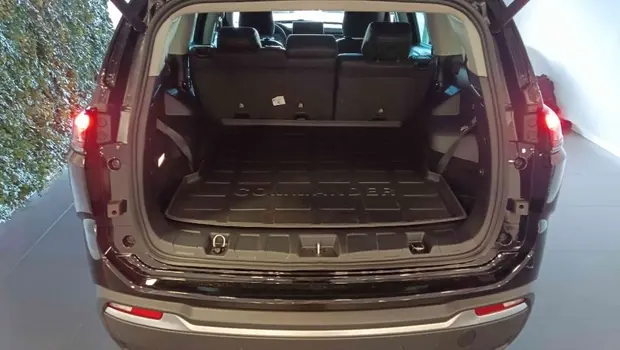 Jeep COMMANDER 1.3 T270 TURBO FLEX LONGITUDE AT6