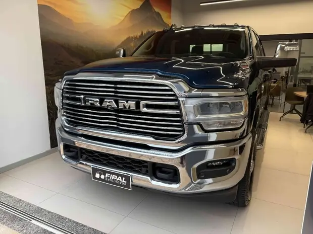 Ram 3500 6.7 I6 TURBO DIESEL LARAMIE CD 4X4 AUTOMÁTICO