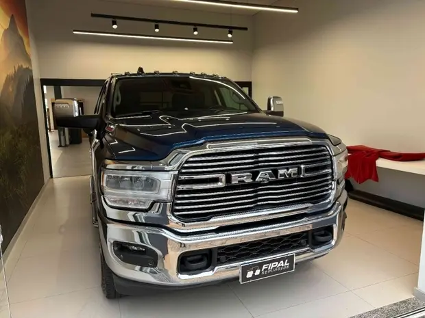 Ram 3500 6.7 I6 TURBO DIESEL LARAMIE CD 4X4 AUTOMÁTICO