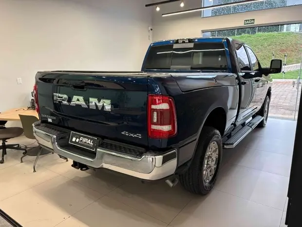 Ram 3500 6.7 I6 TURBO DIESEL LARAMIE CD 4X4 AUTOMÁTICO