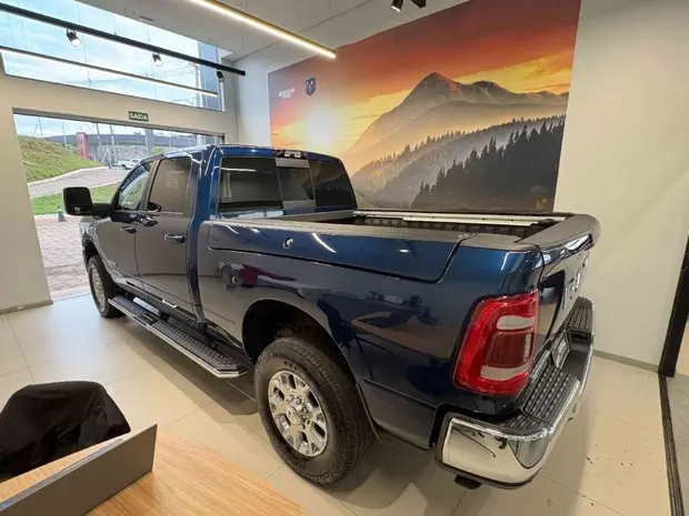 Ram 3500 6.7 I6 TURBO DIESEL LARAMIE CD 4X4 AUTOMÁTICO