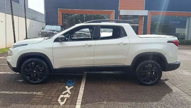 Fiat TORO 1.3 TURBO 270 FLEX VOLCANO AT6