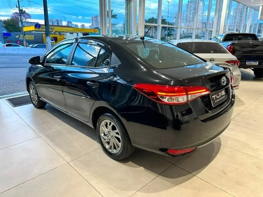 galeria YARIS