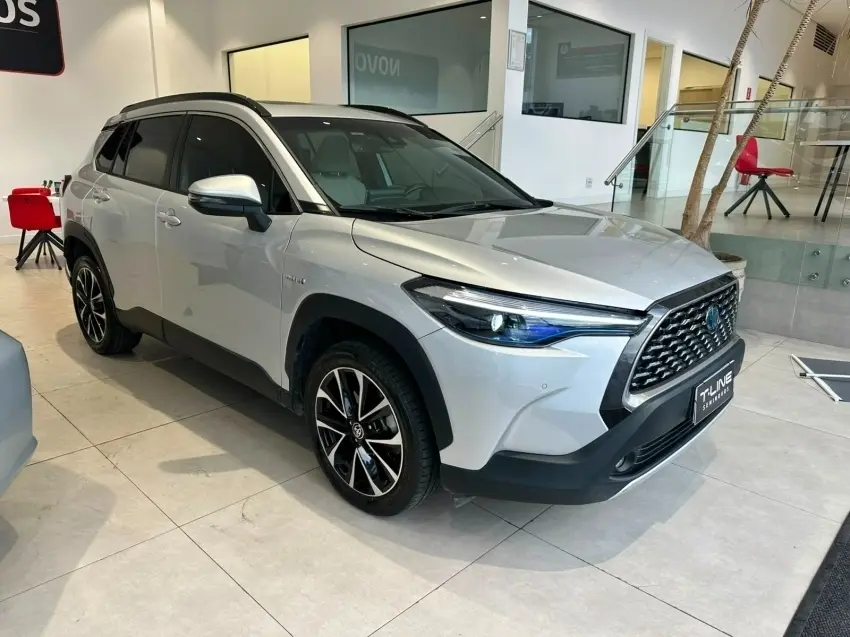 galeria COROLLA CROSS