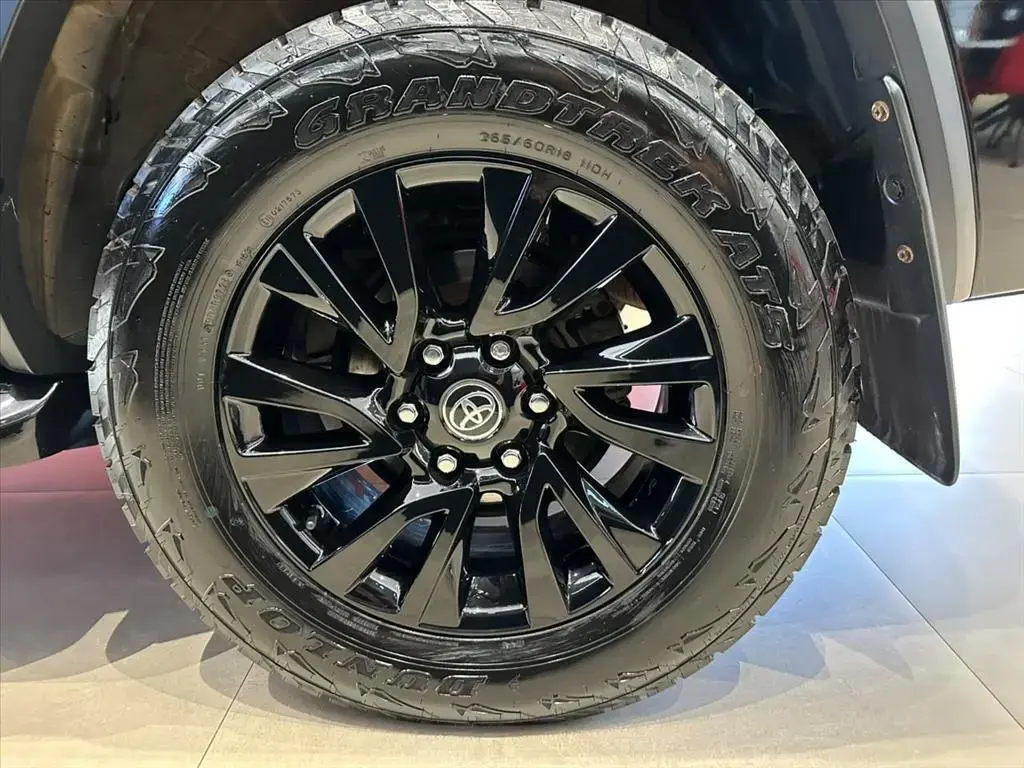 galeria HILUX SW4