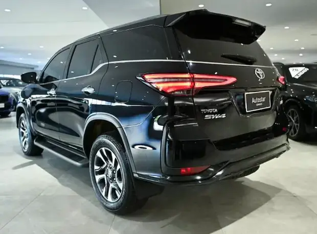 Toyota SW4 Diamond 2.8 Turbodiesel 4x4 (Aut.)