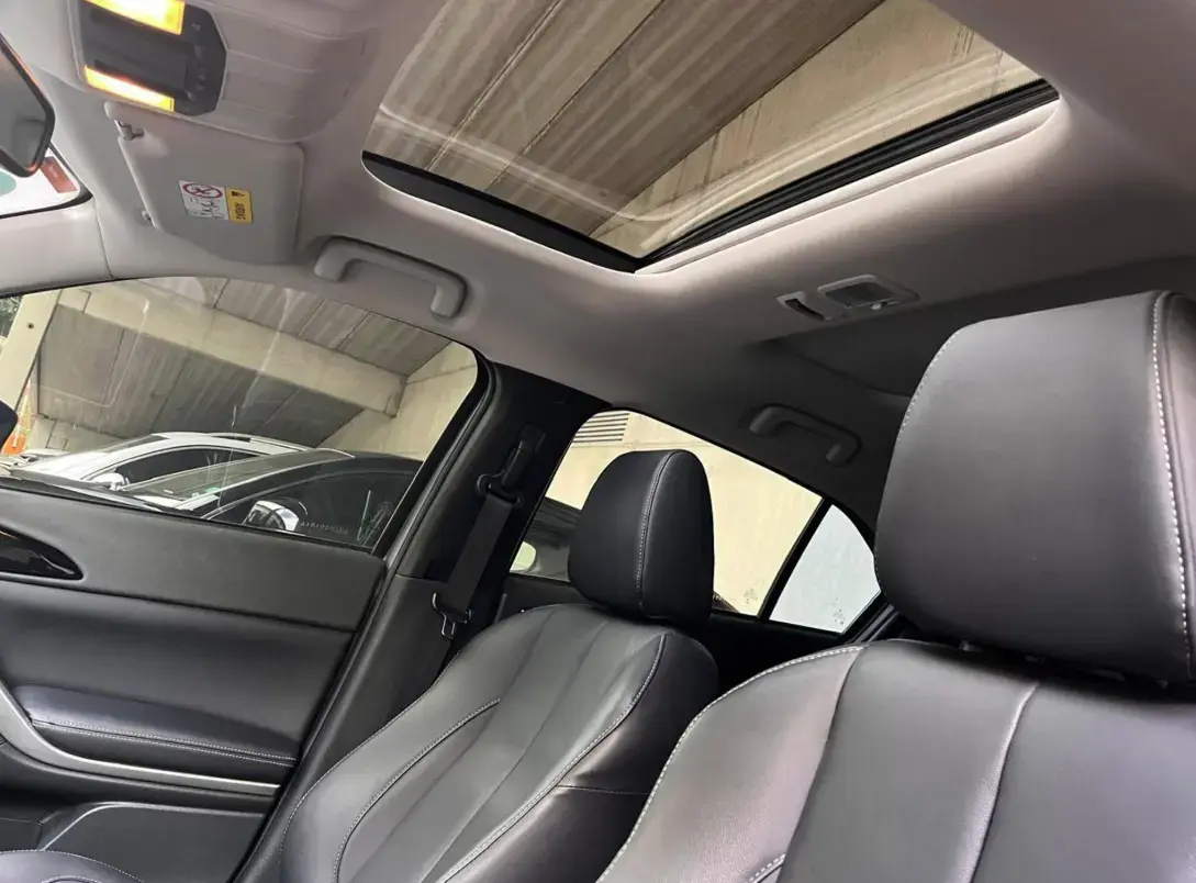 galeria Eclipse Cross