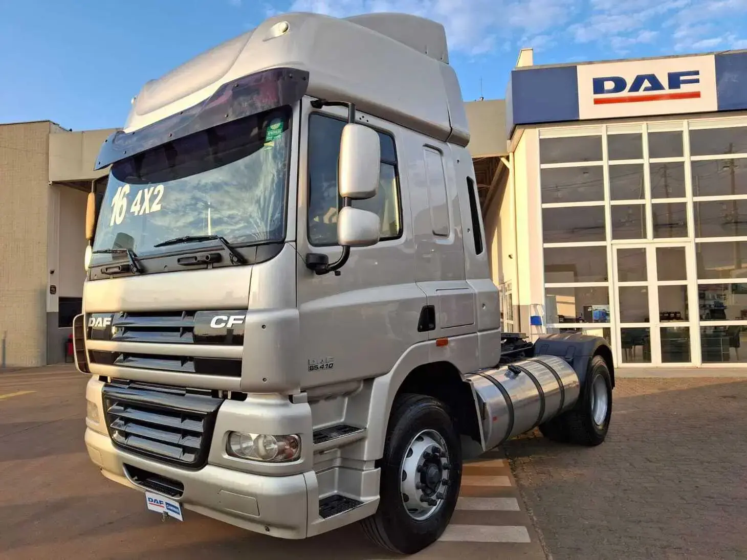 galeria DAF CF85 FT 410A 2016/2016 4x2