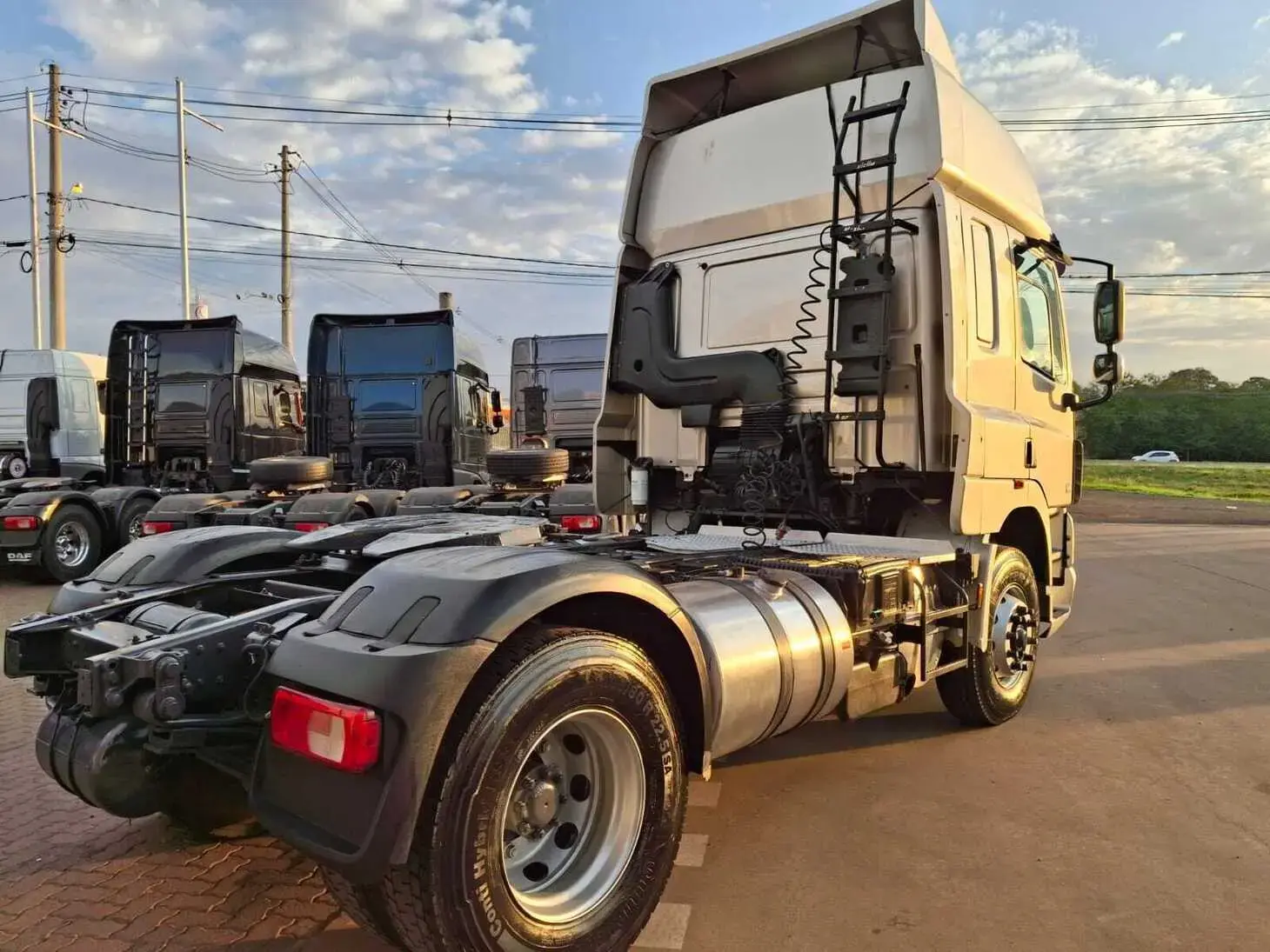 galeria DAF CF85 FT 410A 2016/2016 4x2