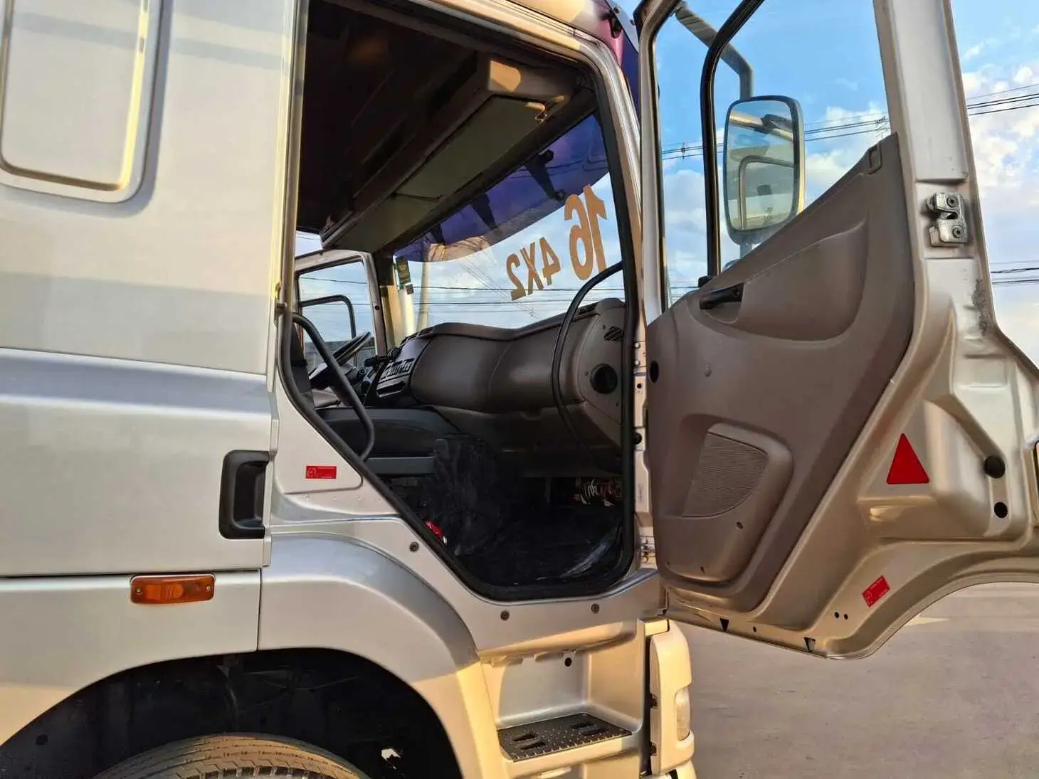 galeria DAF CF85 FT 410A 2016/2016 4x2
