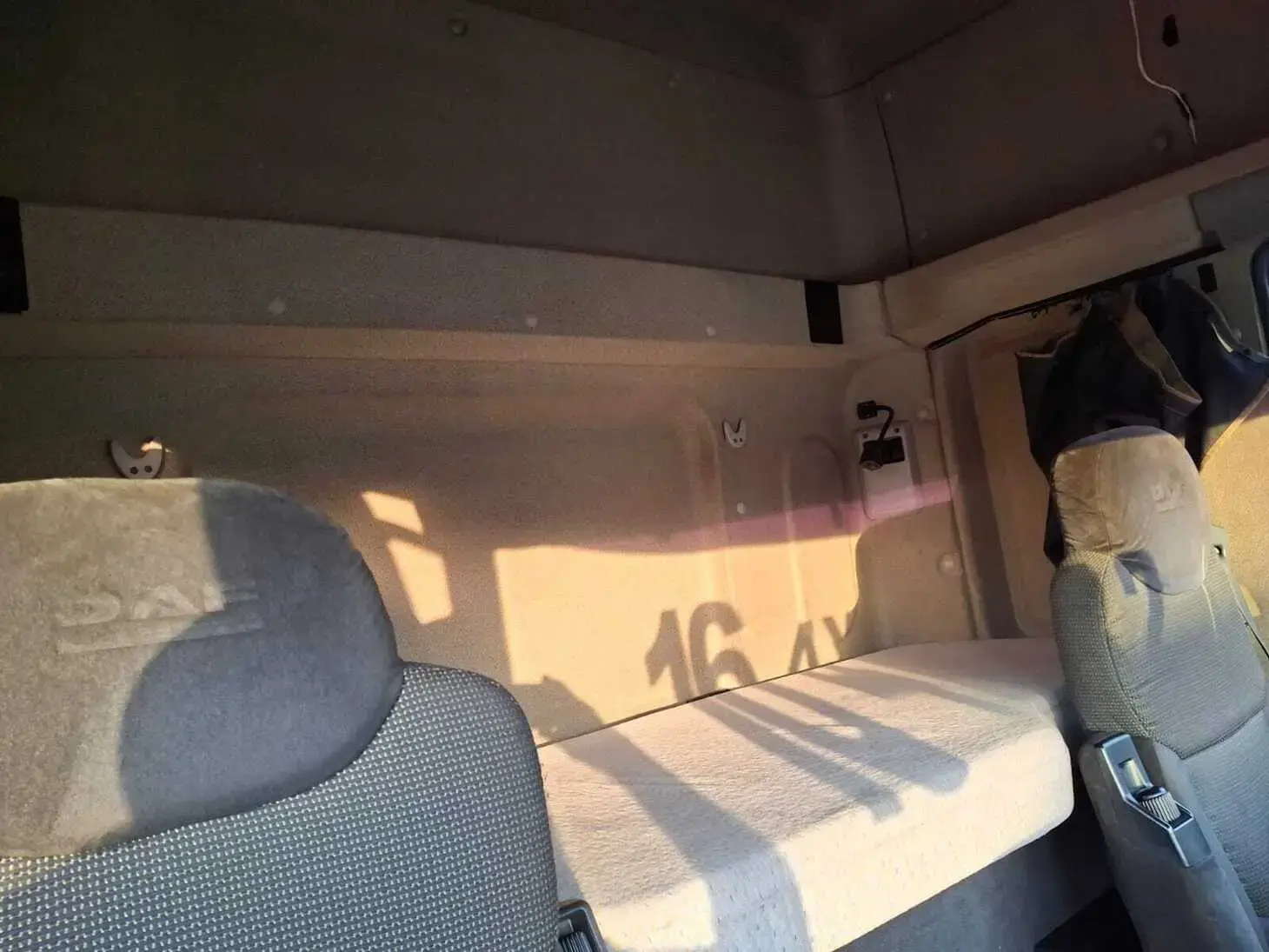 galeria DAF CF85 FT 410A 2016/2016 4x2