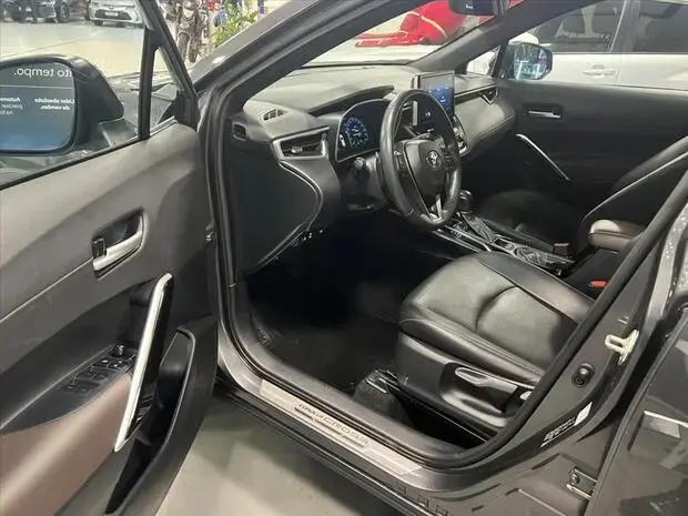 Toyota COROLLA CROSS 2.0 VVT-IE FLEX XRE DIRECT SHIFT