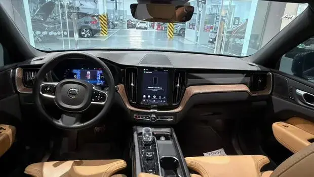 Volvo XC60 2.0 T8 RECHARGE ULTIMATE AWD GEARTRONIC