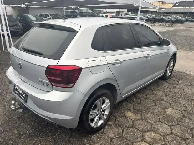 Volkswagen POLO 1.0 200 TSI COMFORTLINE AUTOMÁTICO