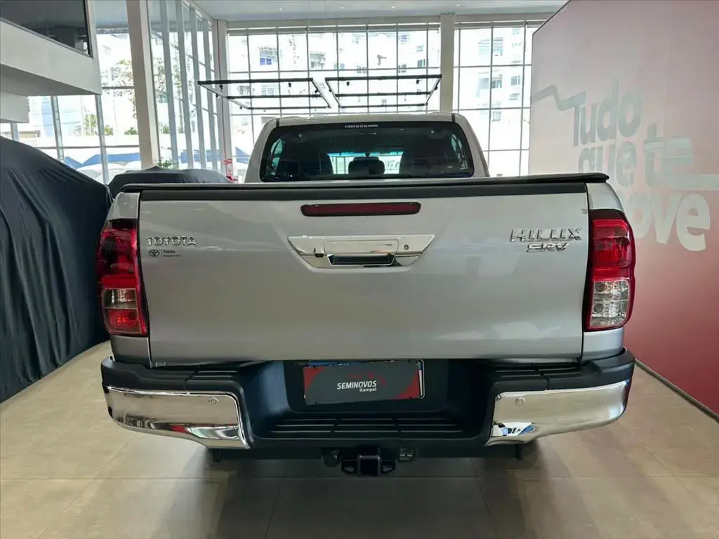 galeria HILUX