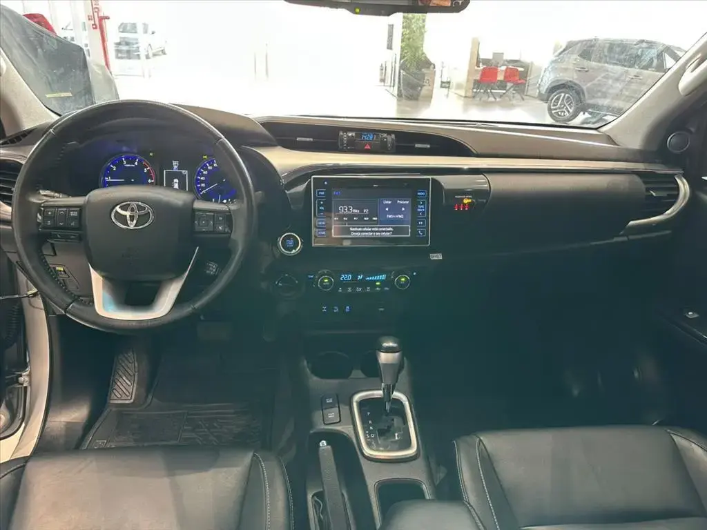 galeria HILUX