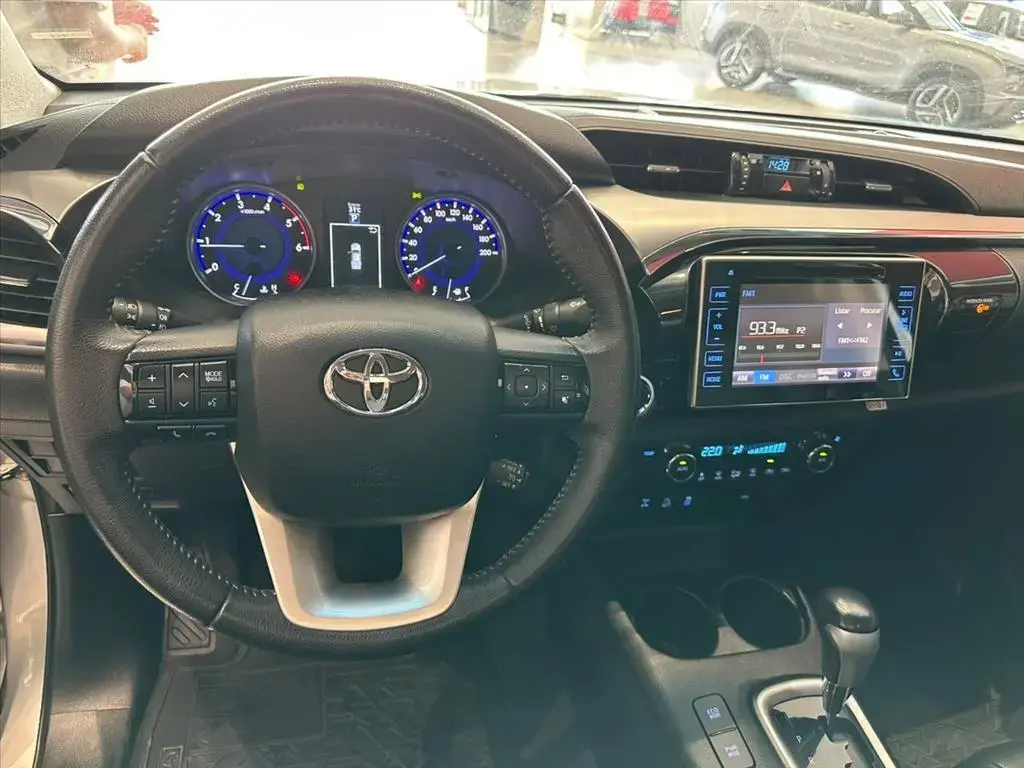 galeria HILUX