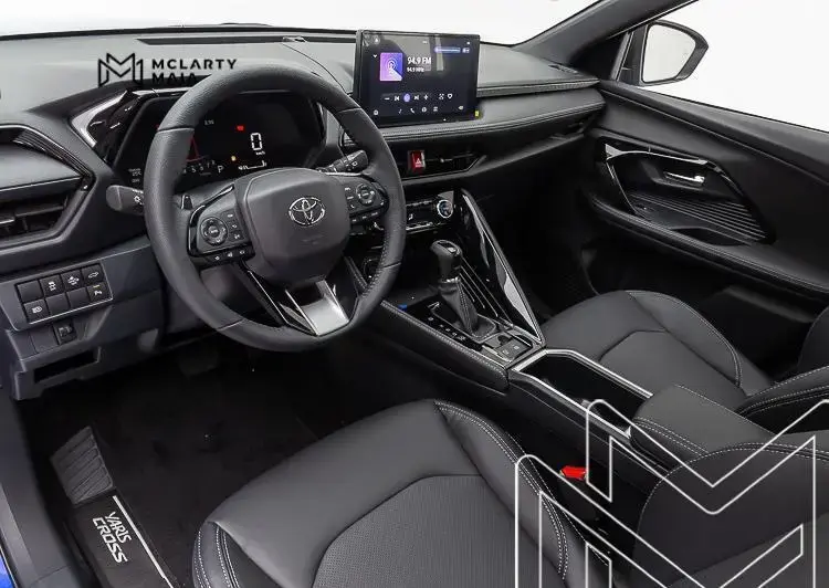 galeria YARIS CROSS