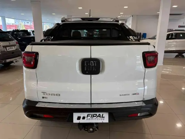 Fiat TORO 2.0 16V TURBO DIESEL RANCH 4WD AT9