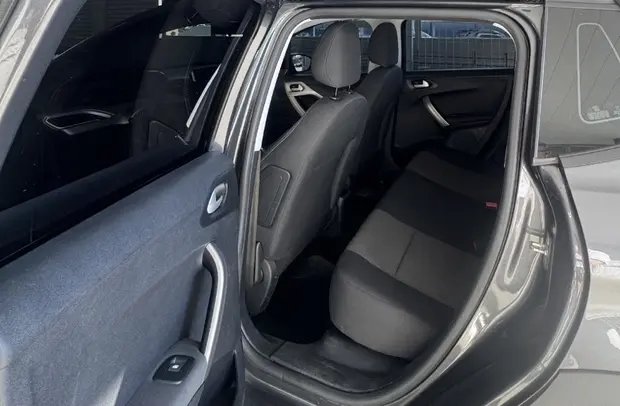 Peugeot 2008 1.6 16V FLEX ALLURE PACK 4P AUTOMÁTICO
