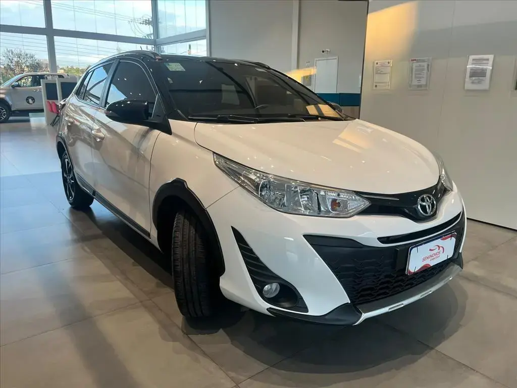 galeria YARIS