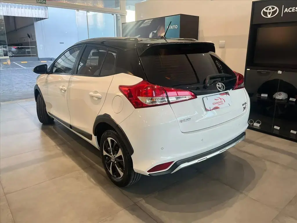 galeria YARIS