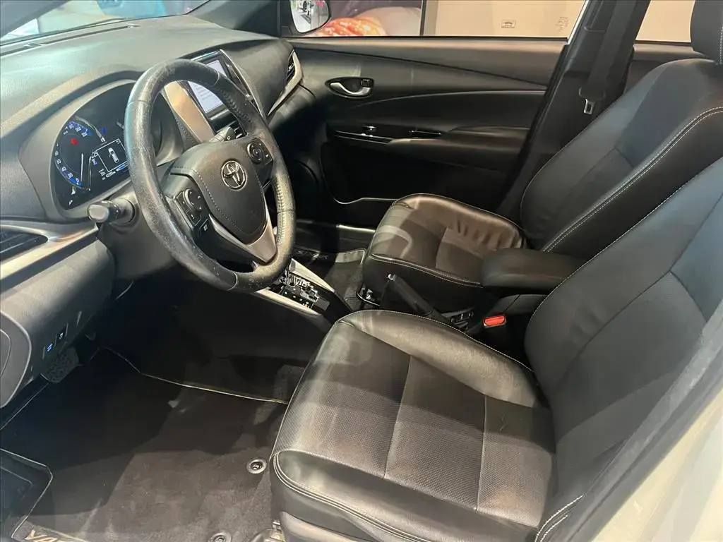 galeria YARIS