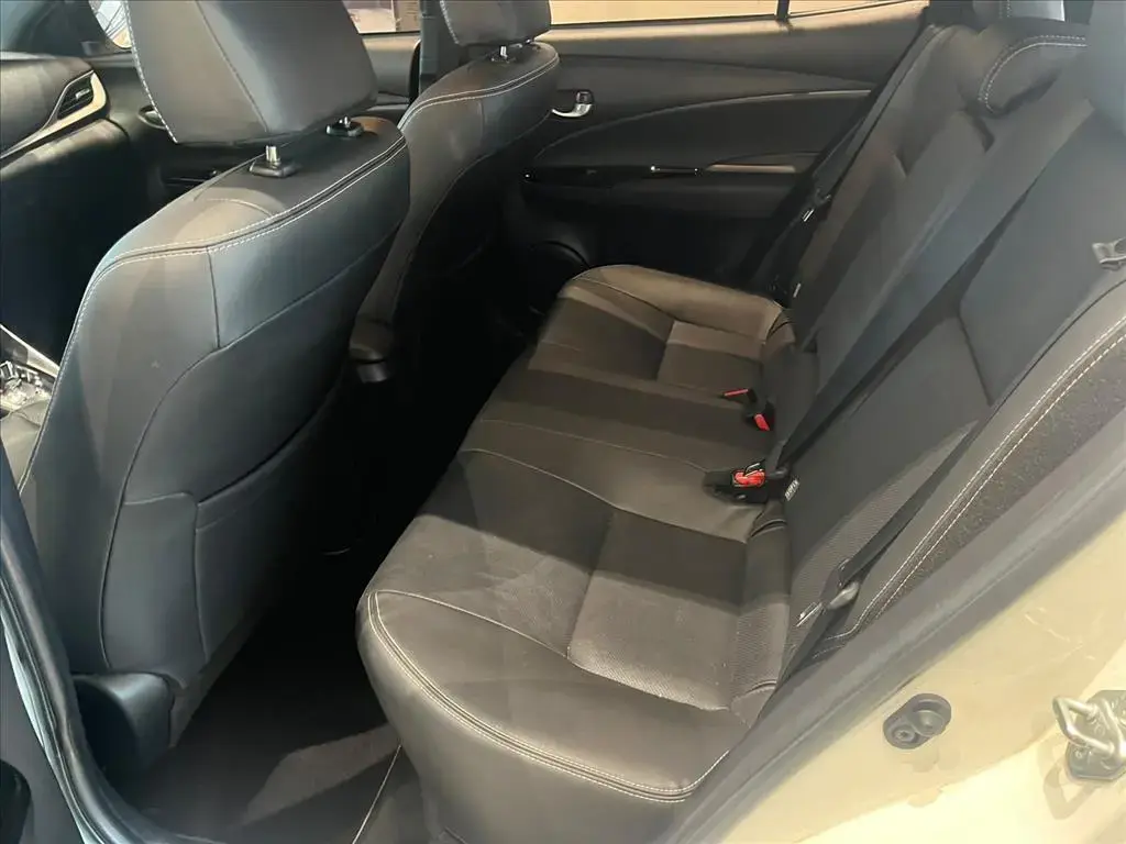 galeria YARIS