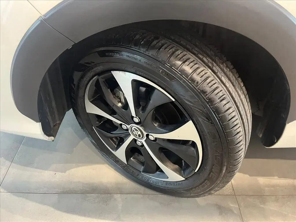 galeria YARIS