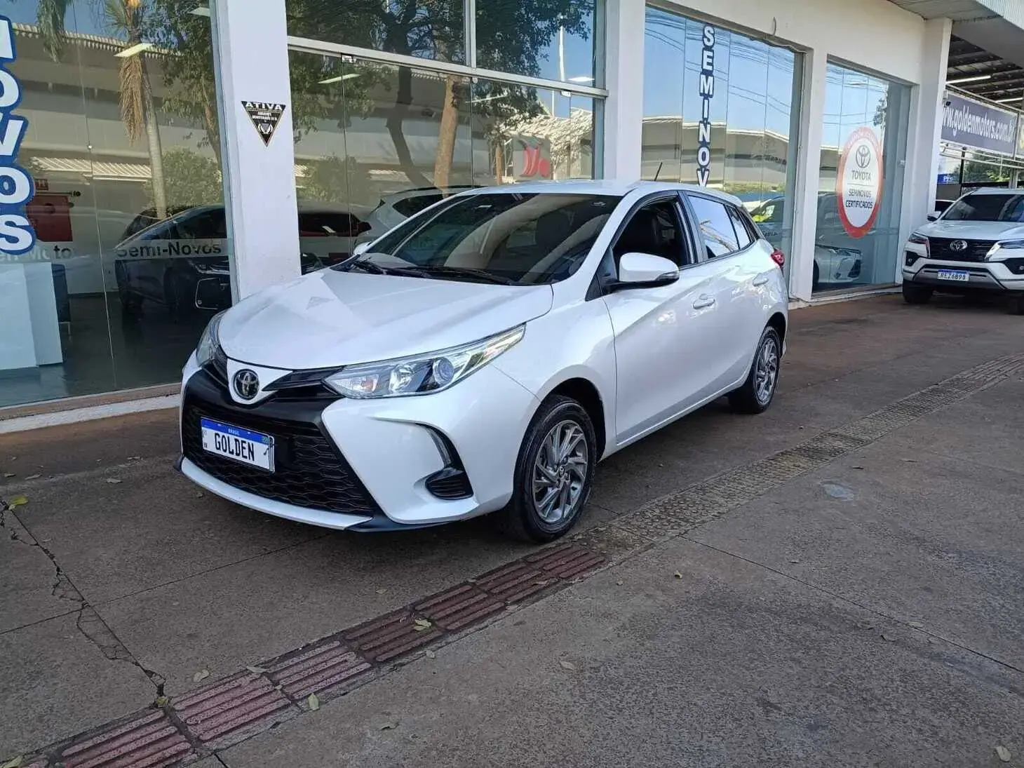 galeria YARIS
