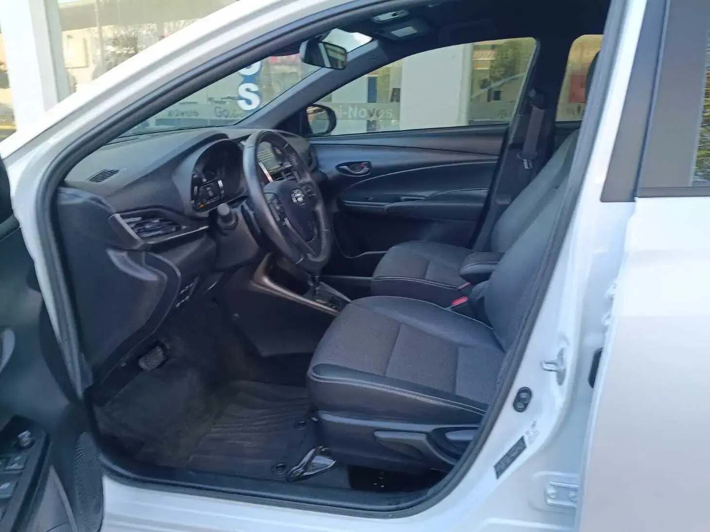 galeria YARIS