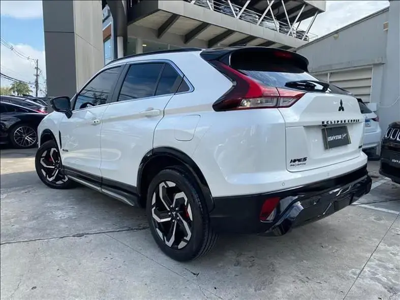 galeria ECLIPSE CROSS