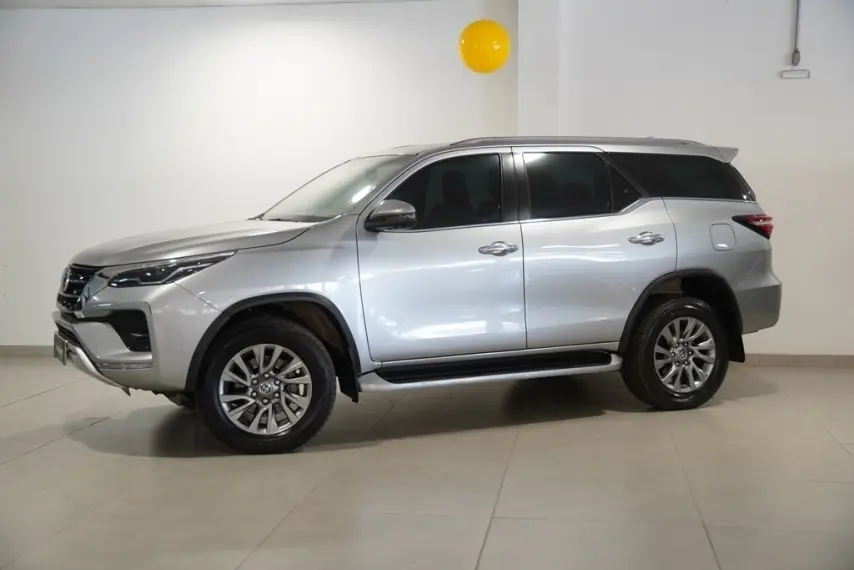 galeria HILUX SW4