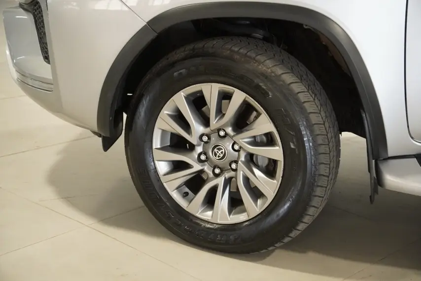 galeria HILUX SW4