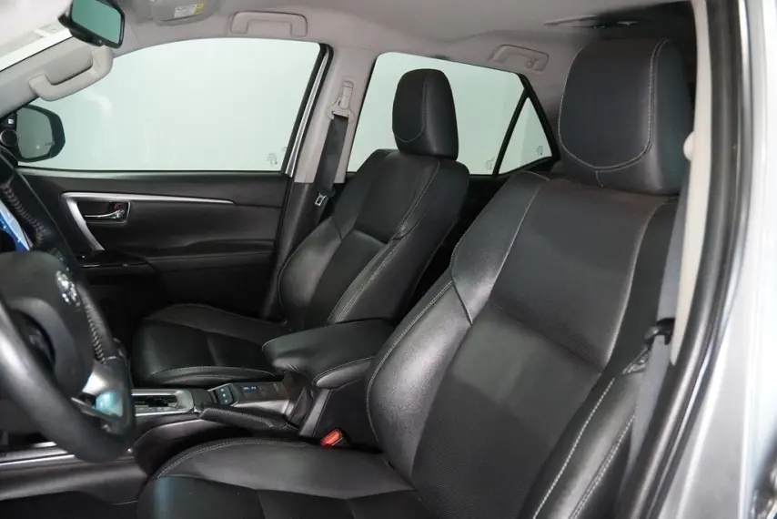 galeria HILUX SW4