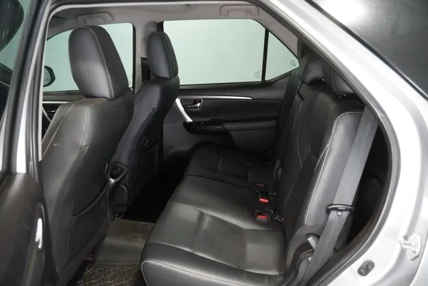 galeria HILUX SW4
