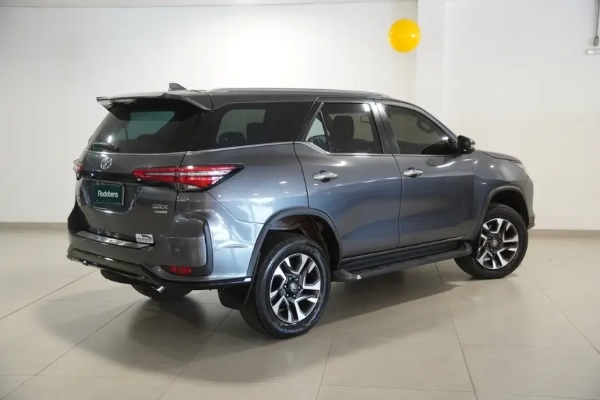 galeria HILUX SW4