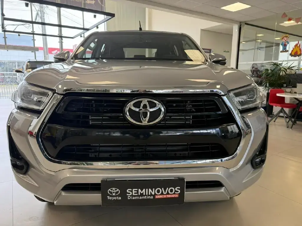 galeria HILUX