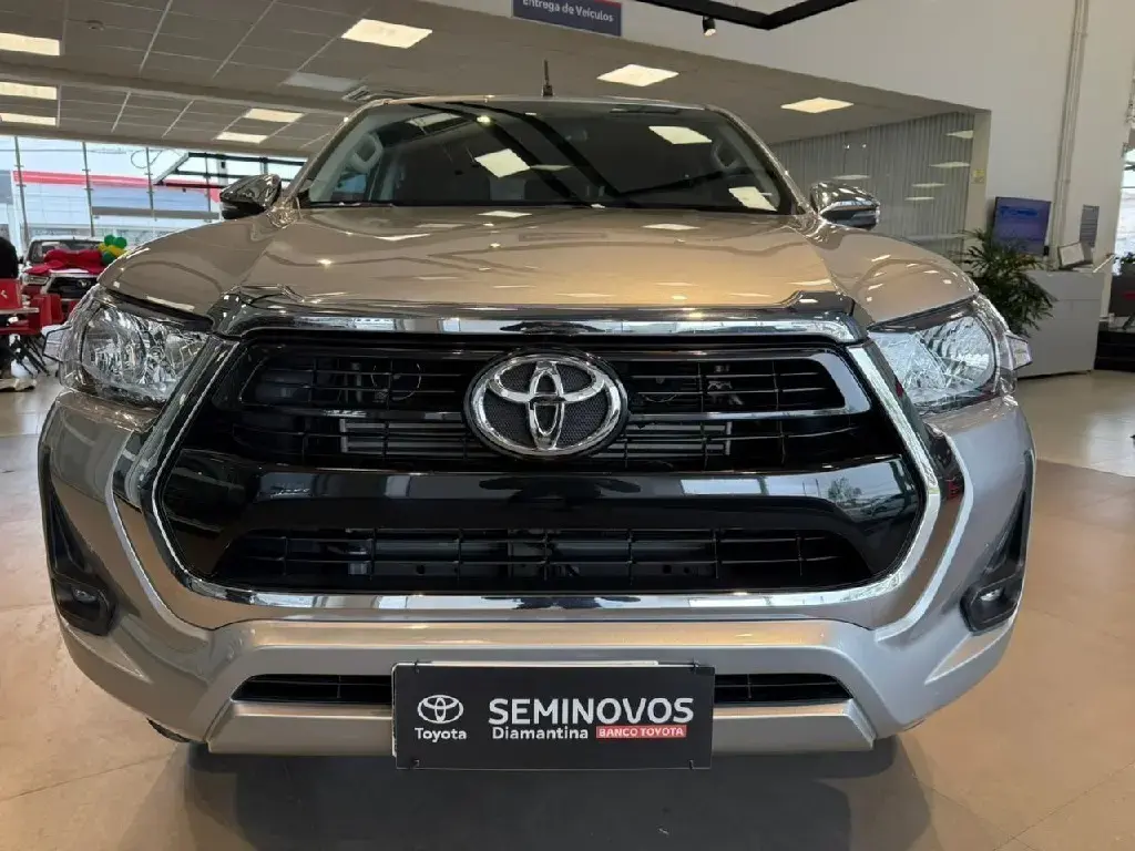 galeria HILUX