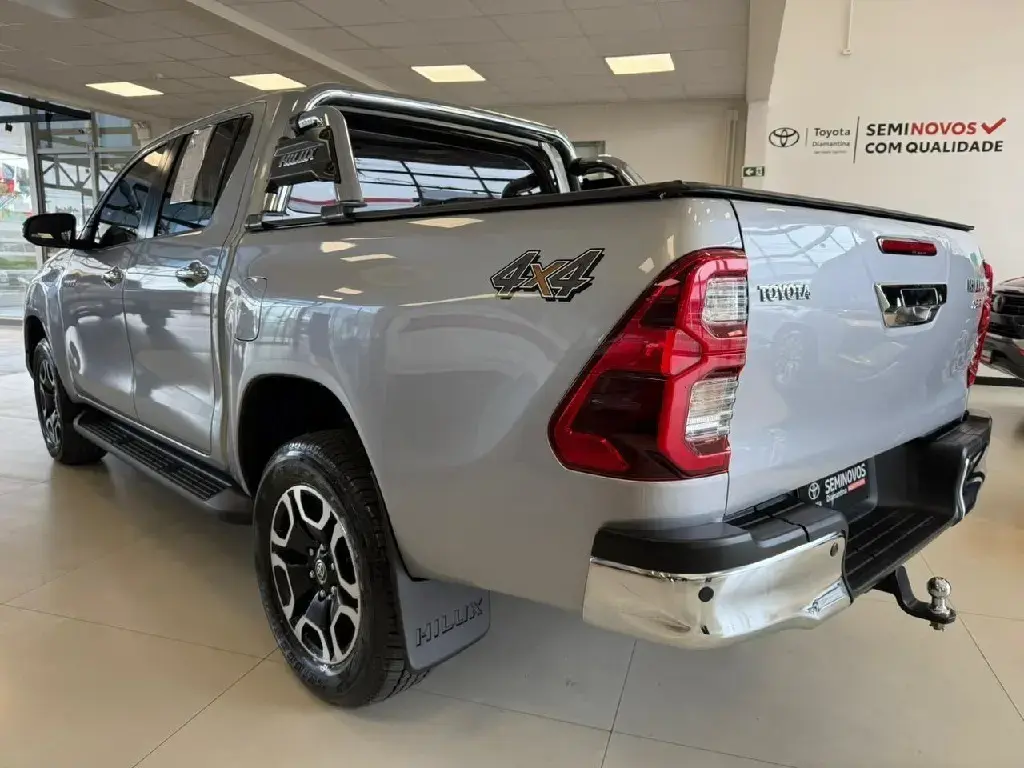 galeria HILUX