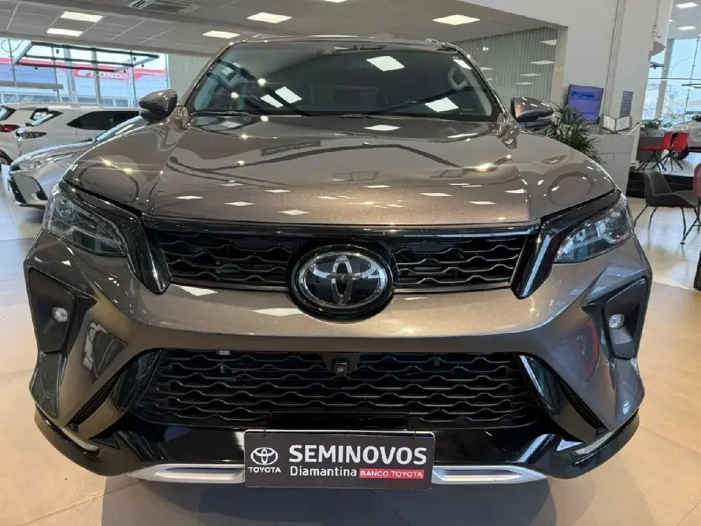 galeria HILUX SW4