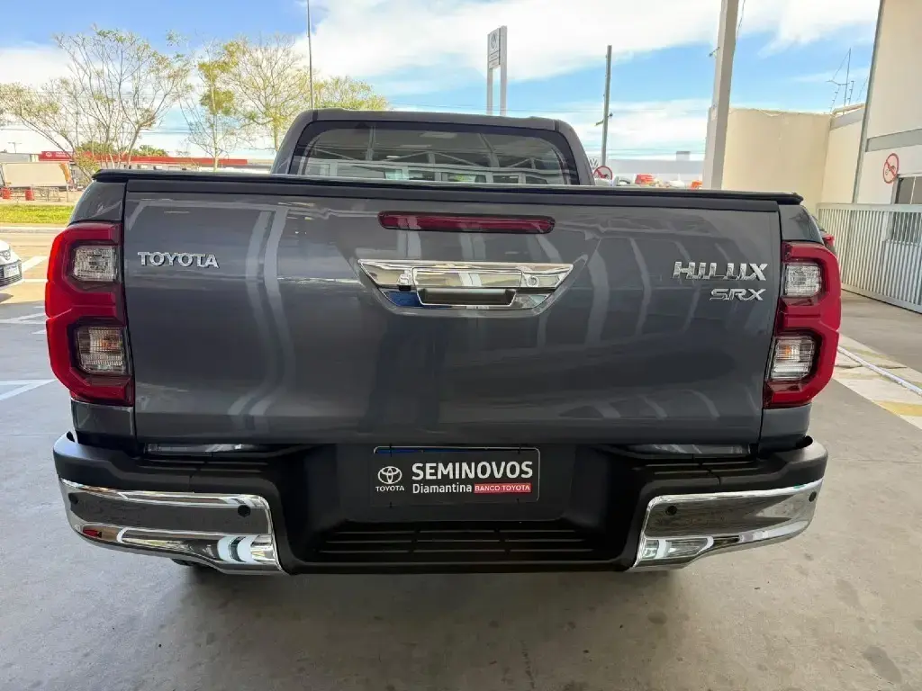 galeria HILUX