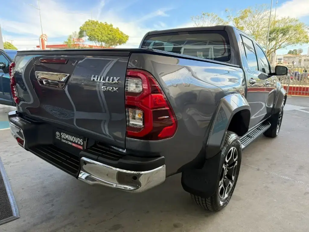 galeria HILUX